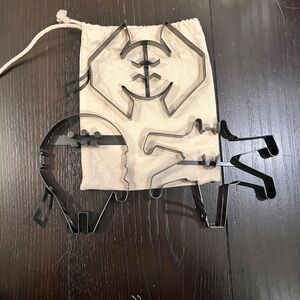 Williams Sonoma Star Wars Pancake Molds MSRP: $30+tax